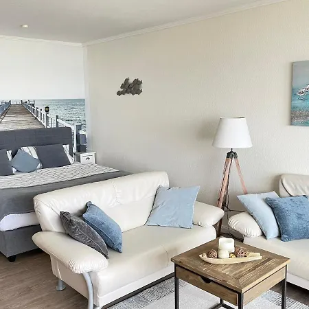 Andreas Seeblick Apartment